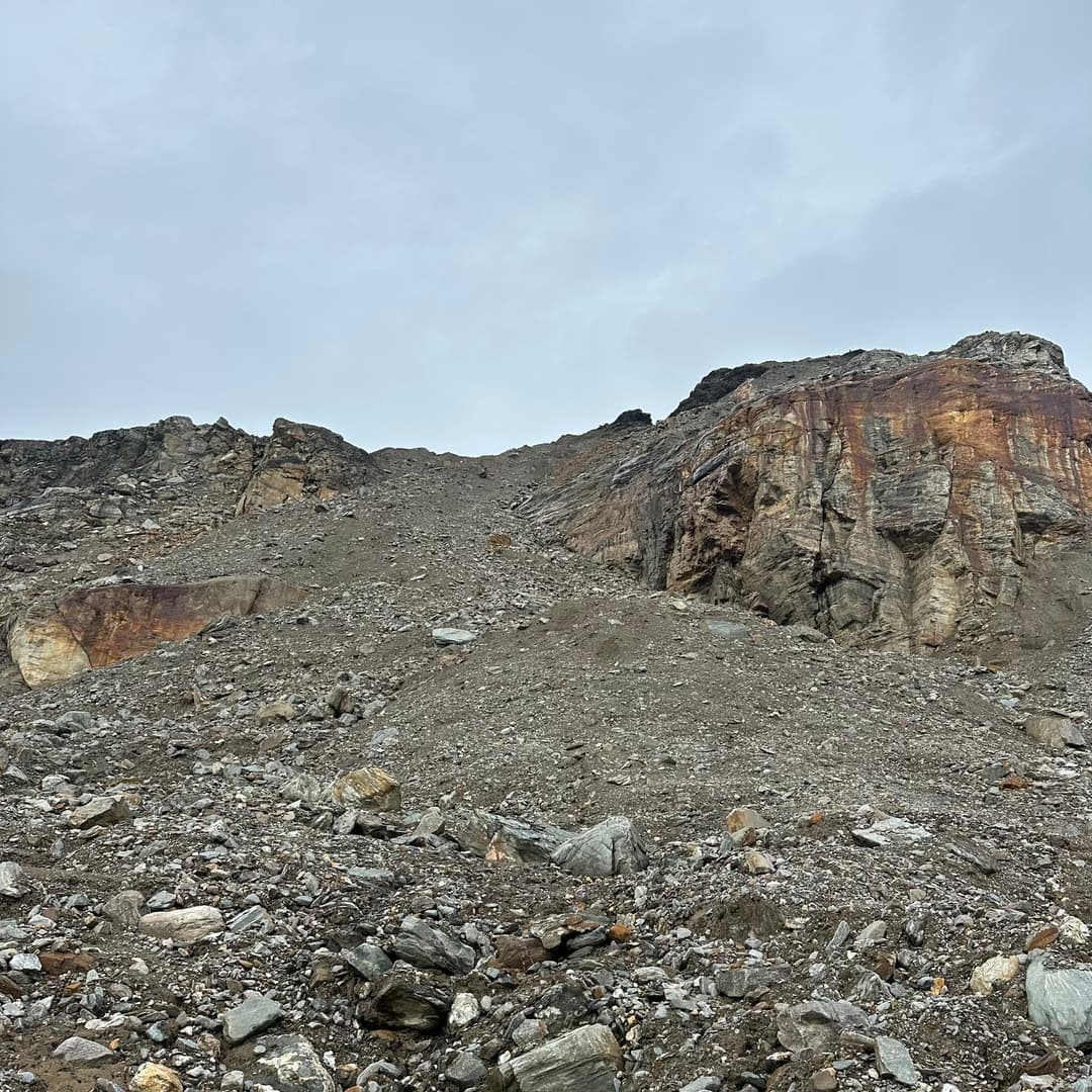 Climb up to the hut